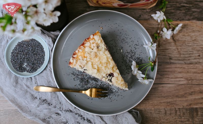 Gluten-free poppy seed cheesecake