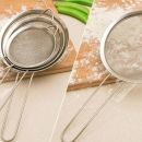 Set of 3 stainless steel strainers 7-8-10 cm