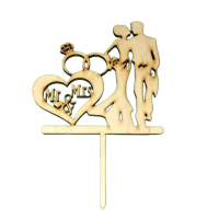 Engraving Wedding couple with rings wood