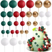 Green-red-white-golden ball set 32 pcs