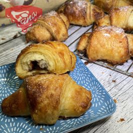Bezlepkové máslové croissanty