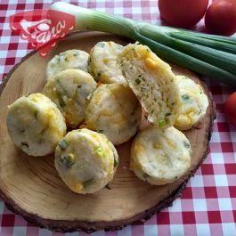 Gluten-free picnic buns