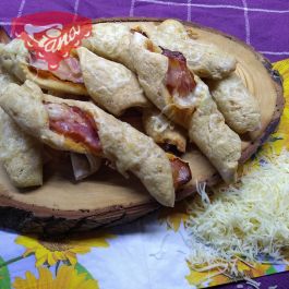 Bezlepkové slaninové tyčinky