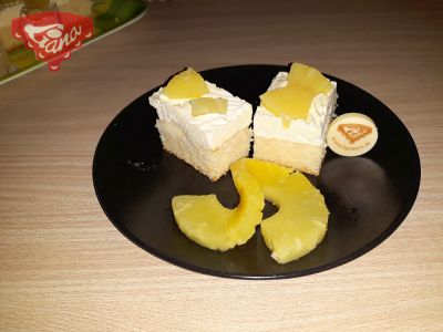 Bezlepkový ananasový řez