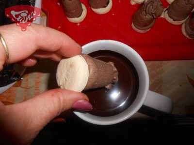 Gluten-free cocoa - liquor spies