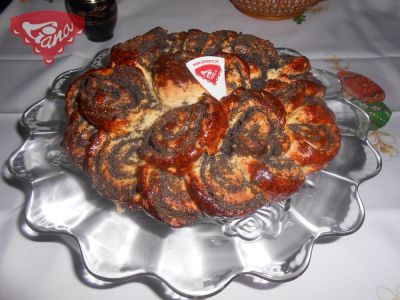 Gluten-free poppy flower