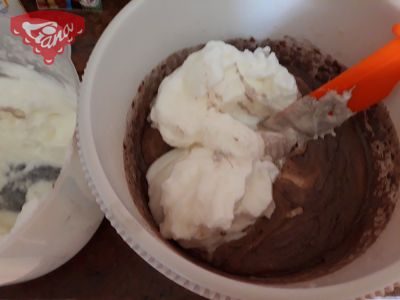 Bezlepkový dort s mascarpone-čokoládovou nádivkou