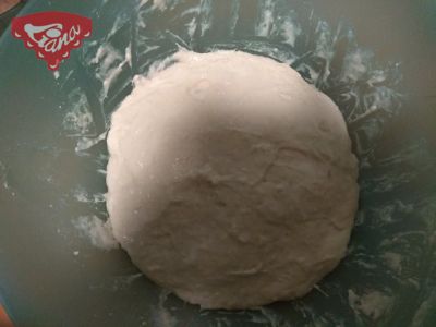 Bezglutenowa pizza na zakwasie