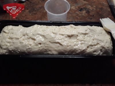 Gluten-free quick light bread baked in a mold