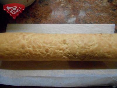 Gluten-free two-color roll
