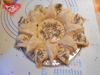 Bezlepkový česnekový kynutý květ