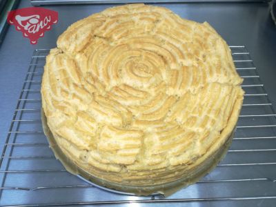 Gluten-free pinwheel cake