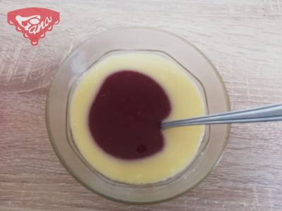 Gluten-free cherry cheesecake