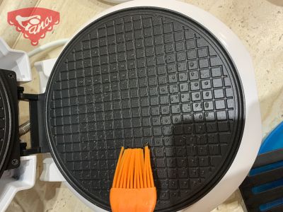 Gluten-free cheese wafers