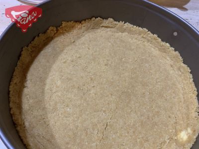 Käsekuchen mit gesalzenem Karamell