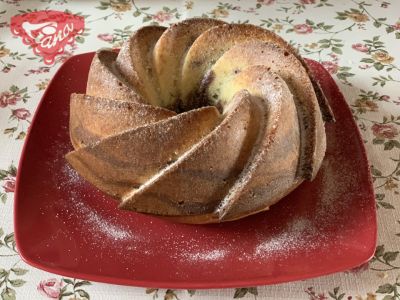 Marble mug cake