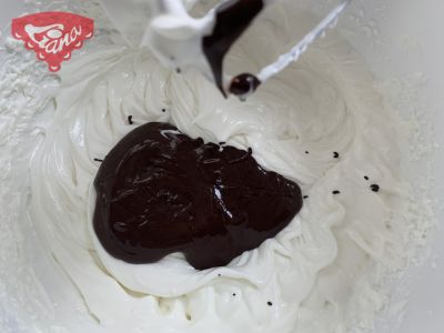 Čokoládový cheesecake se 70% čokoládou