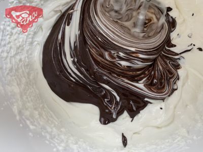 Csokoládé sajttorta 70%-os csokoládéval