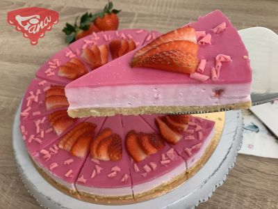 Jahodový cheesecake