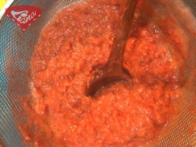 Domácí hustý jahodový sirup se želírkou