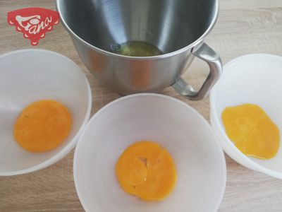 Bezlepková barevná slaná roláda