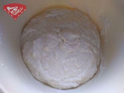 Bezlepkový kváskový sluníčkový chléb