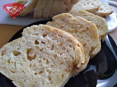 Gluten-free bacon bread