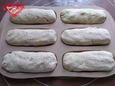 Gluten-free crackling baguettes