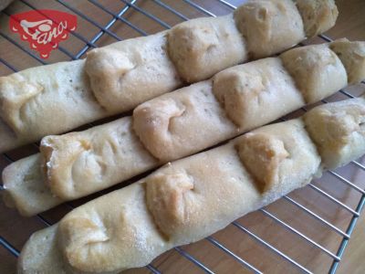 Gluten-free overnight baguettes DRÁCÍ CHVOST