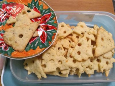 Glutenfreie Bryndza-Cracker