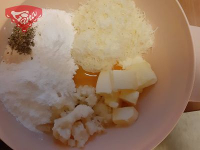 Glutenfreie Bryndza-Cracker