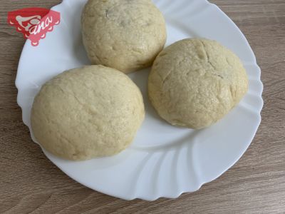 Gluten-free steamed buns