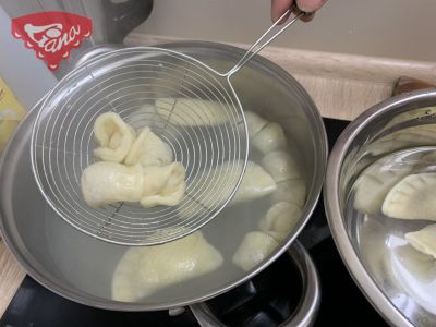 Gluten-free ears for borscht and salty pies