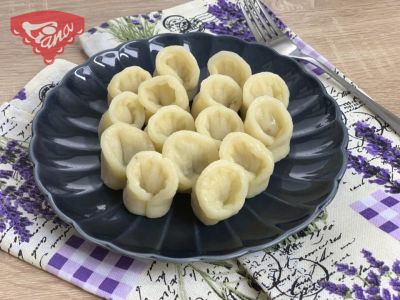 Gluten-free ears for borscht and salty pies