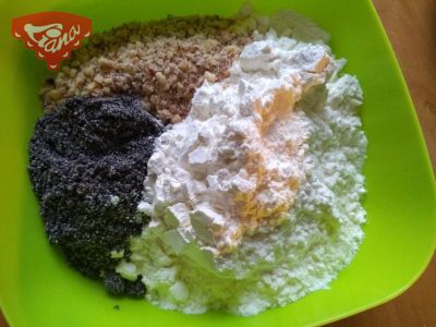 Glutenfreie Mohn-Apfel-Würfel