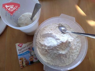 Glutenfreier dreifarbiger Kuchen