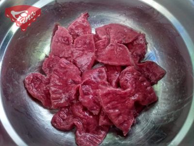Gluten-free beetroot pasta