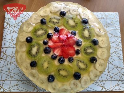 Gluten-free fruit cake with gelatin glaze