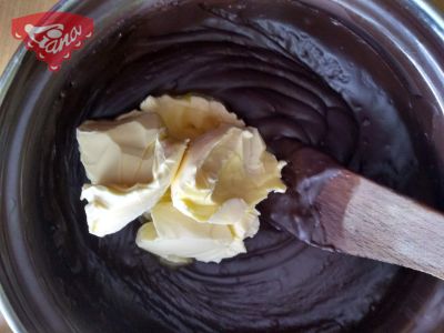Gluten-free chocolate roll