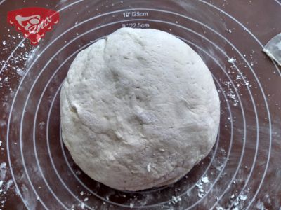 Gluten-free salty braid