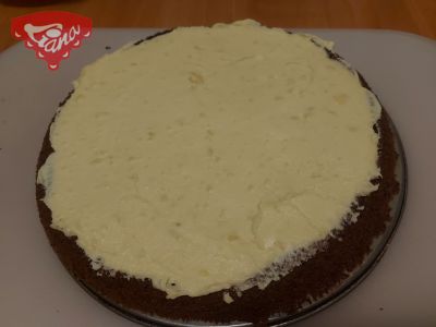 Bezlepkový sametový dort