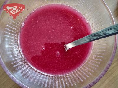 Gluten-free strawberry roll with hearts