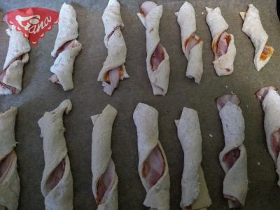 Gluten-free bacon sticks