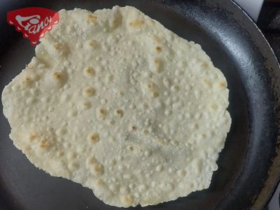 Gluten-free tortillas from Bread mix white Liana