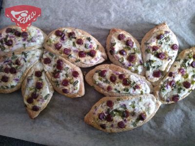 Gluten-free stuffed leaves