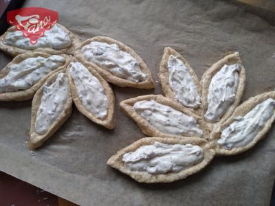 Gluten-free stuffed leaves