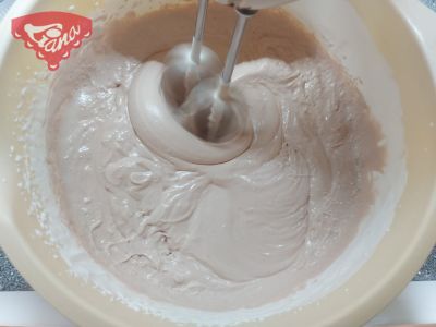Bezlepkový dort Kinder Bueno