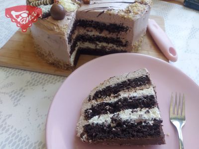 Kinder Bueno gluten-free cake