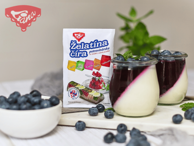 Čučoriedková panna cotta