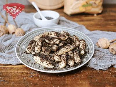 Gluten-free poppy seeds dumplings